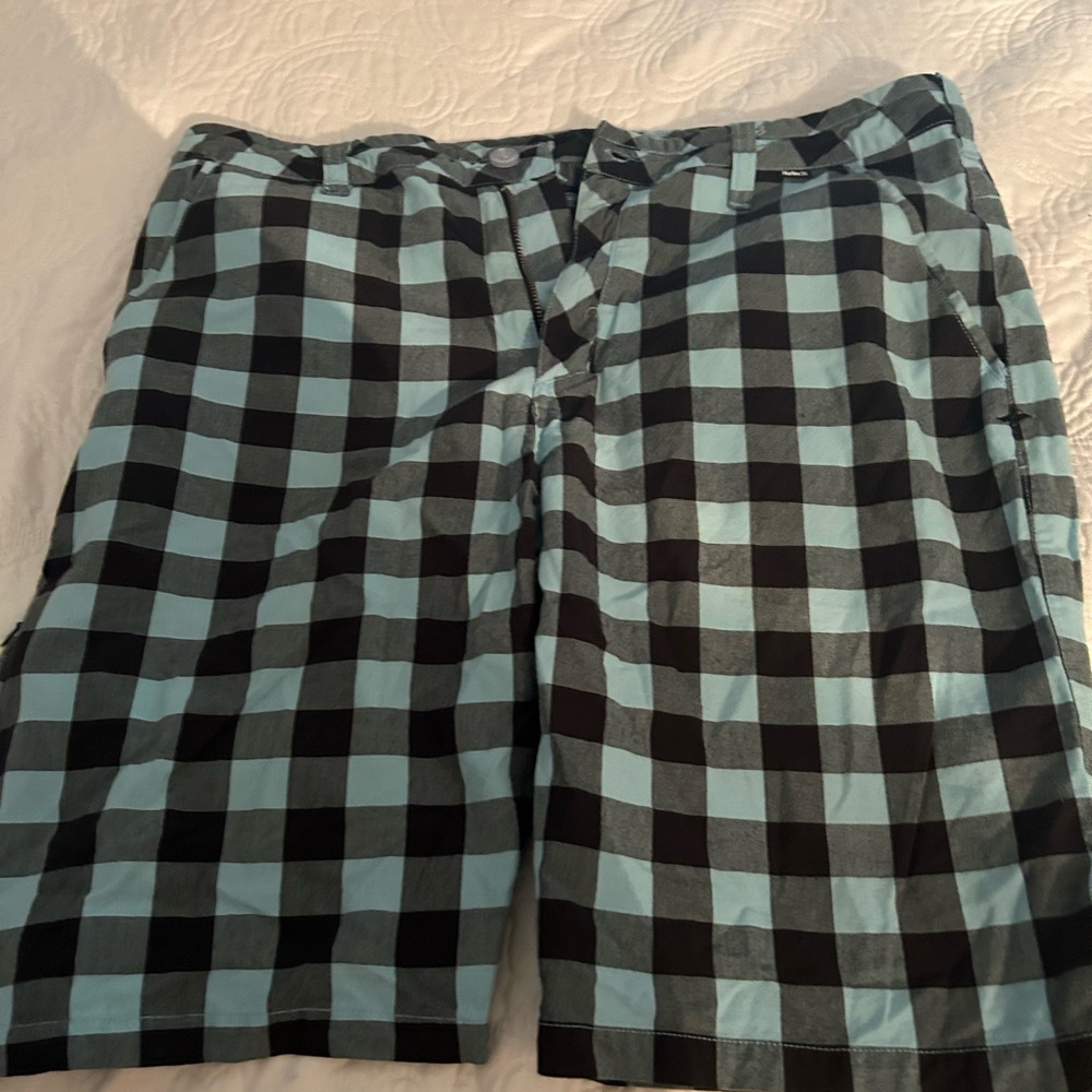 NEW Hurley plaid shorts size 36